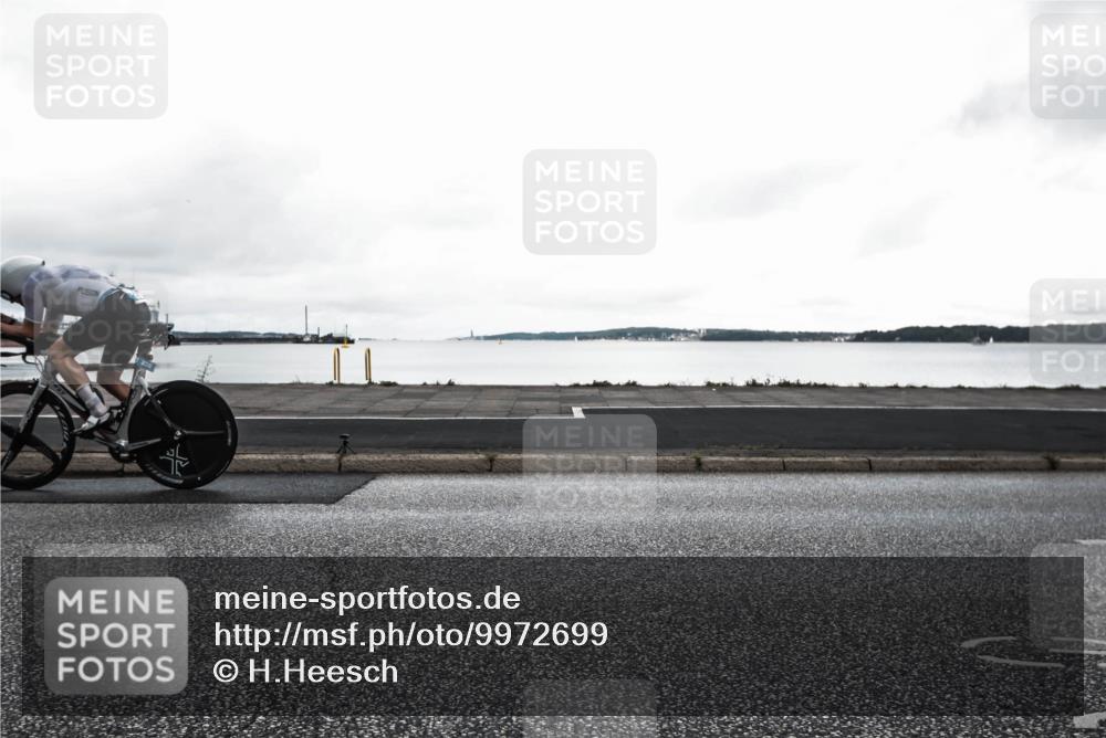 16.08.2026 - KN Förde Triathlon 2026 H.Heesch http://msf.ph/oto/9972699 16.08.2026 11:02:45 Radfahren  meine-sportfotos.de