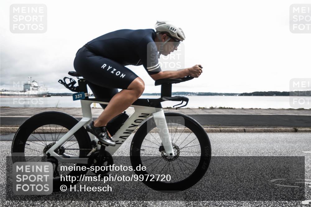 16.08.2026 - KN Förde Triathlon 2026 H.Heesch http://msf.ph/oto/9972720 16.08.2026 11:05:06 Radfahren 328, 337, 358, 373 meine-sportfotos.de