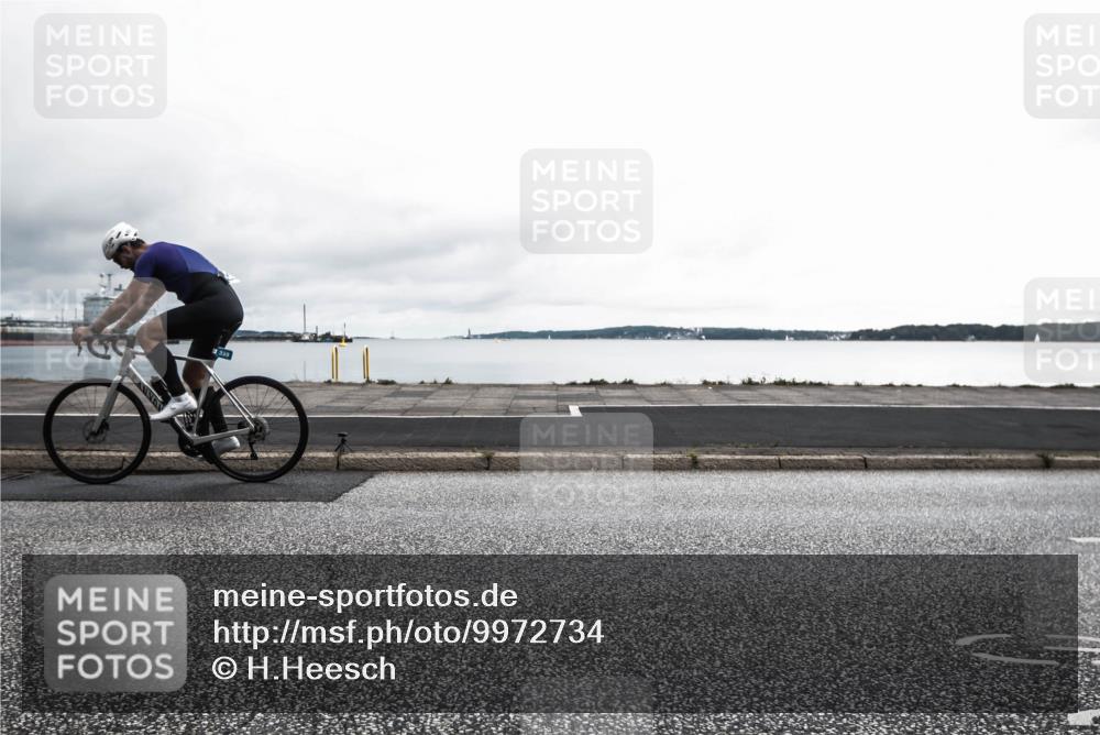 16.08.2026 - KN Förde Triathlon 2026 H.Heesch http://msf.ph/oto/9972734 16.08.2026 11:06:26 Radfahren 343 meine-sportfotos.de