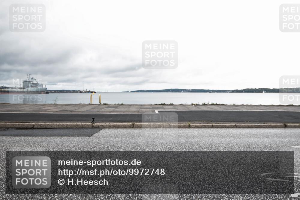 16.08.2026 - KN Förde Triathlon 2026 H.Heesch http://msf.ph/oto/9972748 16.08.2026 11:07:27 Radfahren 328, 390 meine-sportfotos.de