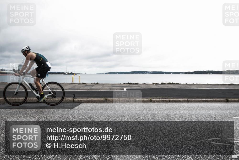 16.08.2026 - KN Förde Triathlon 2026 H.Heesch http://msf.ph/oto/9972750 16.08.2026 11:07:35 Radfahren 330, 350, 358, 361 meine-sportfotos.de