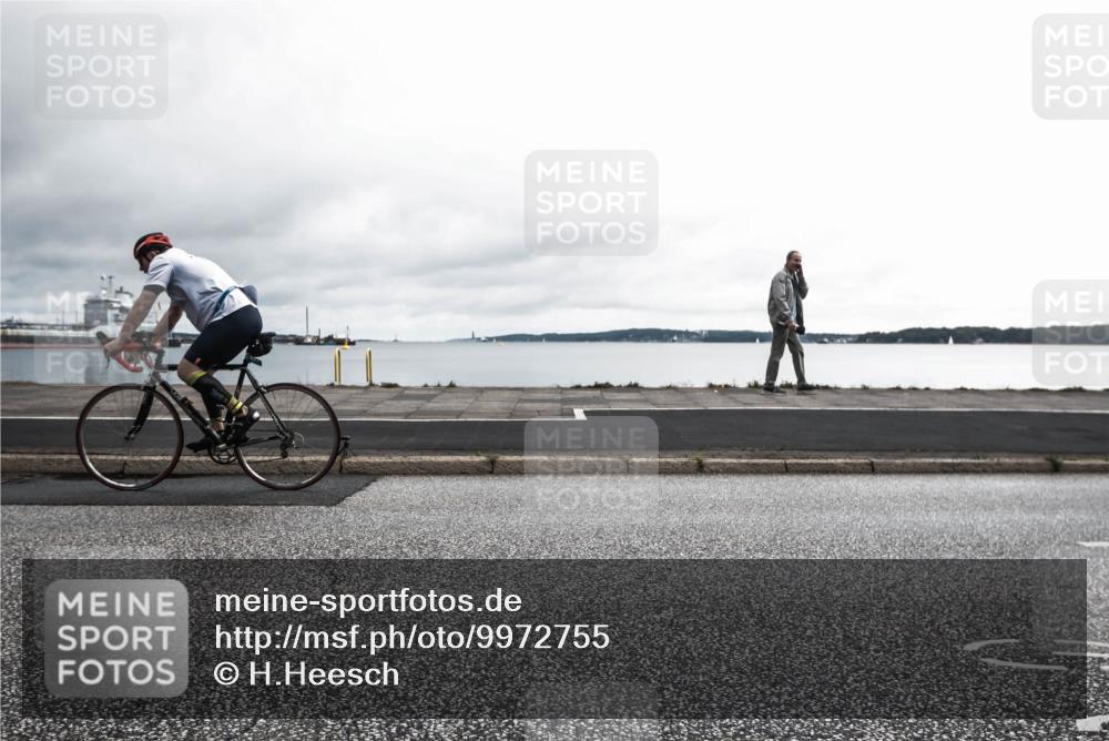 16.08.2026 - KN Förde Triathlon 2026 H.Heesch http://msf.ph/oto/9972755 16.08.2026 11:07:51 Radfahren  meine-sportfotos.de