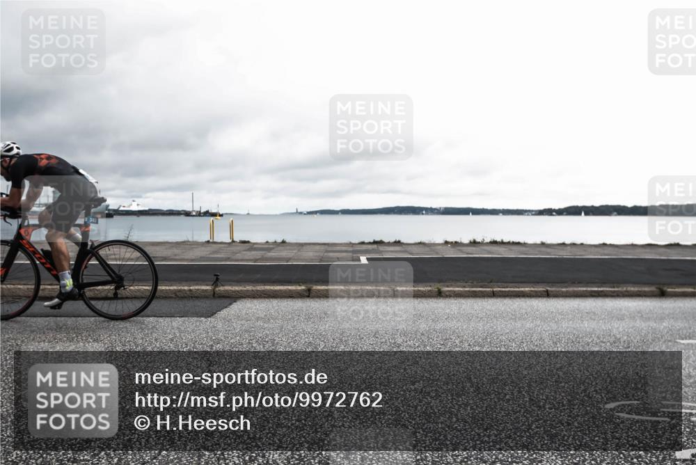 16.08.2026 - KN Förde Triathlon 2026 H.Heesch http://msf.ph/oto/9972762 16.08.2026 11:08:18 Radfahren 338 meine-sportfotos.de