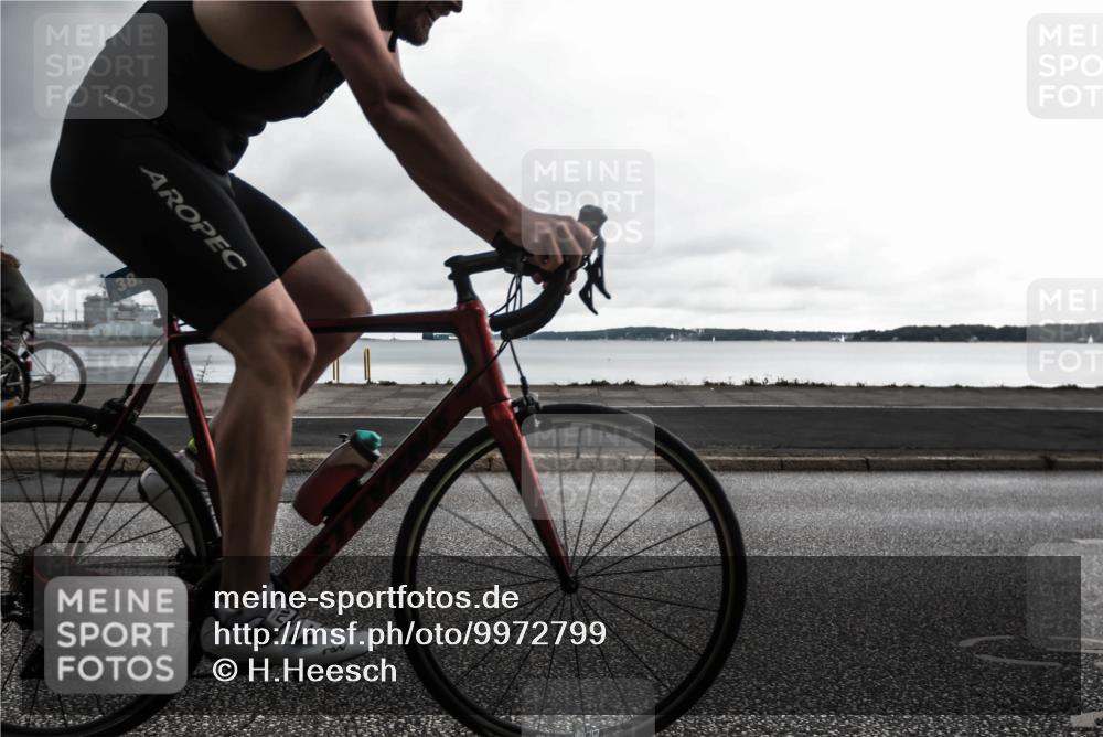 16.08.2026 - KN Förde Triathlon 2026 H.Heesch http://msf.ph/oto/9972799 16.08.2026 11:10:21 Radfahren 382 meine-sportfotos.de