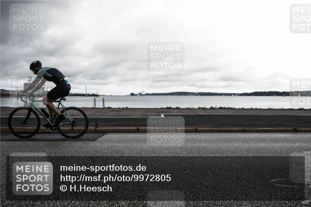 16.08.2026 - KN Förde Triathlon 2026 H.Heesch http://msf.ph/oto/9972805 16.08.2026 11:10:45 Radfahren 338, 403 meine-sportfotos.de
