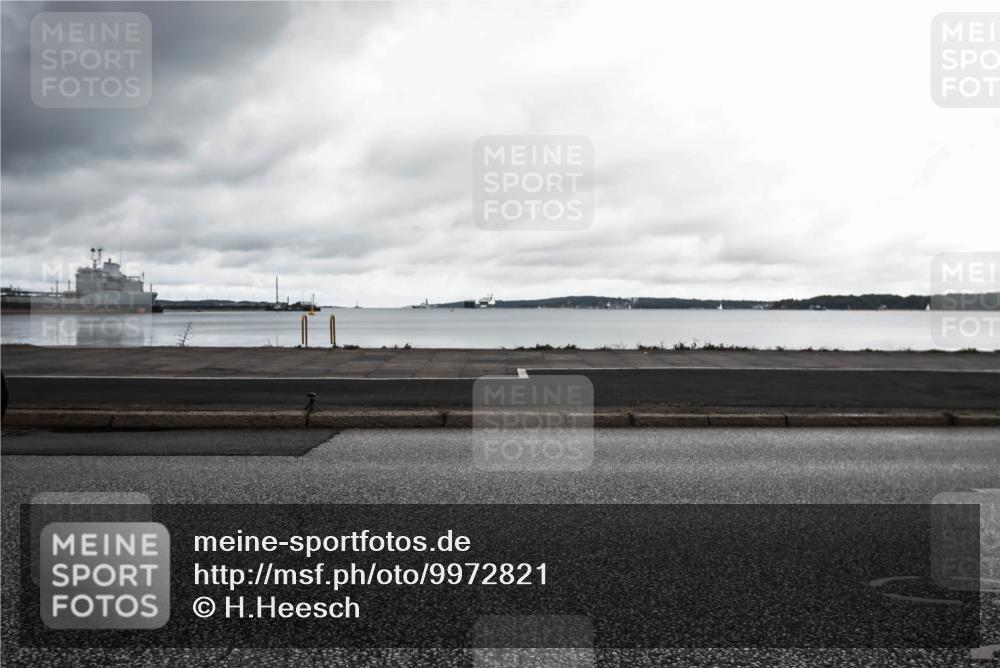 16.08.2026 - KN Förde Triathlon 2026 H.Heesch http://msf.ph/oto/9972821 16.08.2026 11:11:24 Radfahren 317, 353, 409 meine-sportfotos.de