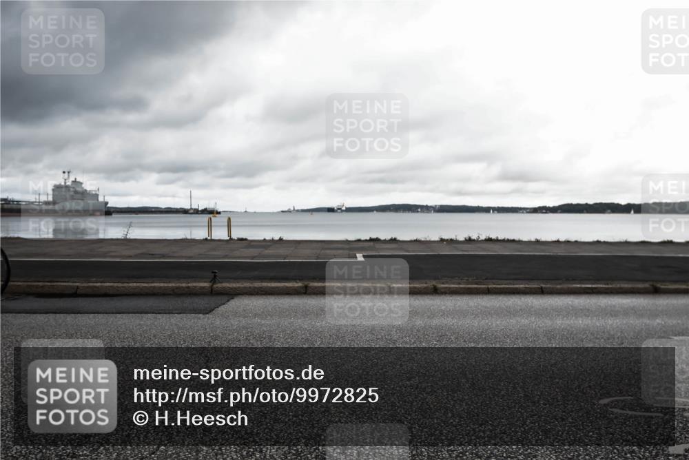 16.08.2026 - KN Förde Triathlon 2026 H.Heesch http://msf.ph/oto/9972825 16.08.2026 11:11:37 Radfahren 221, 320, 324, 327, 336, 347, 401, 411, 441 meine-sportfotos.de
