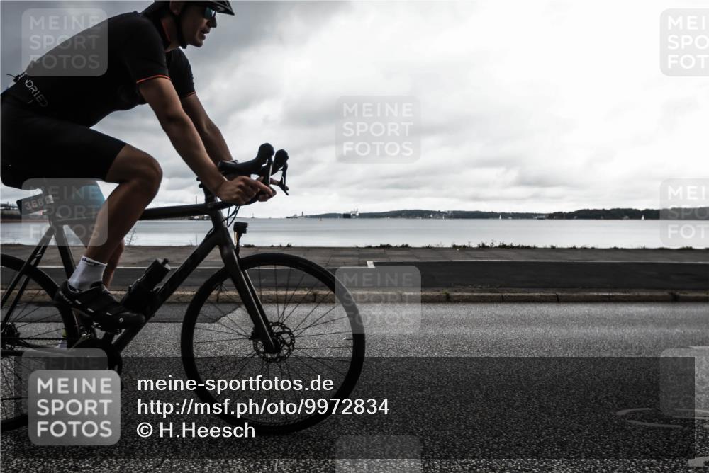 16.08.2026 - KN Förde Triathlon 2026 H.Heesch http://msf.ph/oto/9972834 16.08.2026 11:11:50 Radfahren 305, 368, 373, 377, 398 meine-sportfotos.de