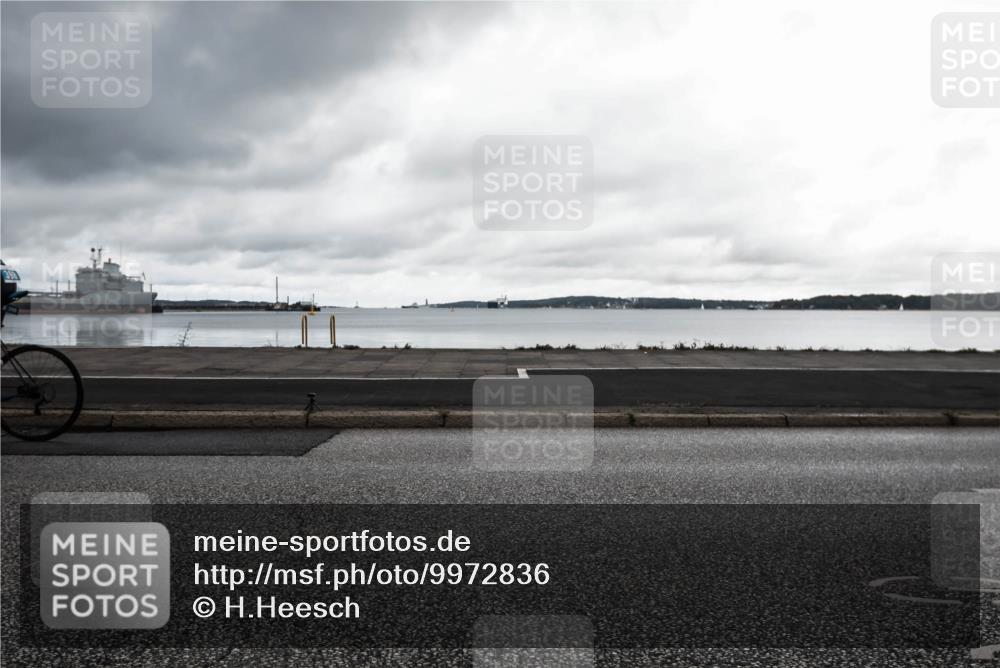 16.08.2026 - KN Förde Triathlon 2026 H.Heesch http://msf.ph/oto/9972836 16.08.2026 11:11:56 Radfahren 305, 337, 369, 370, 373, 377, 397 meine-sportfotos.de