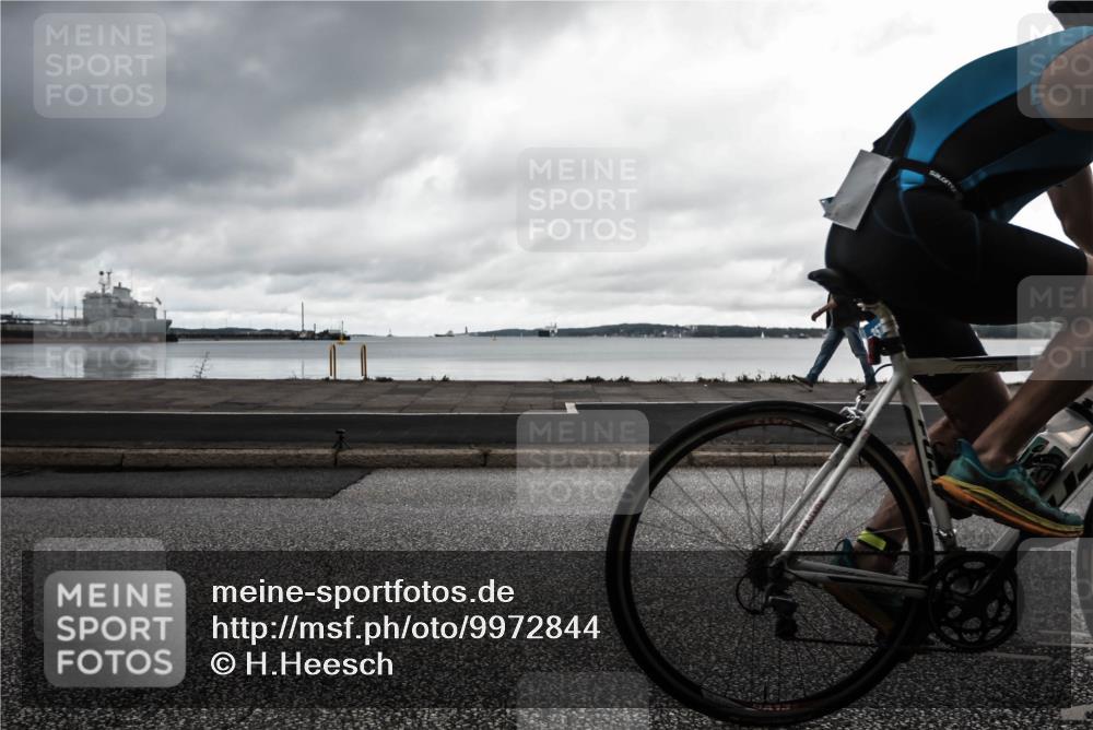 16.08.2026 - KN Förde Triathlon 2026 H.Heesch http://msf.ph/oto/9972844 16.08.2026 11:12:05 Radfahren 312, 357, 389, 393 meine-sportfotos.de