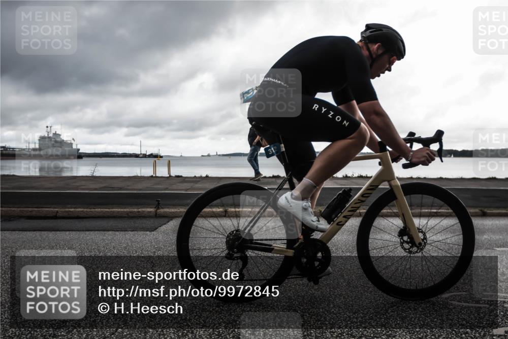 16.08.2026 - KN Förde Triathlon 2026 H.Heesch http://msf.ph/oto/9972845 16.08.2026 11:12:08 Radfahren 312, 334, 393 meine-sportfotos.de