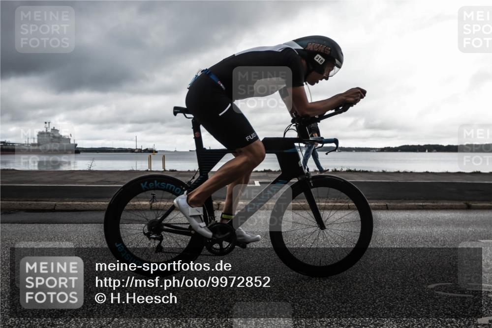 16.08.2026 - KN Förde Triathlon 2026 H.Heesch http://msf.ph/oto/9972852 16.08.2026 11:12:32 Radfahren 310, 325, 374, 392, 412 meine-sportfotos.de