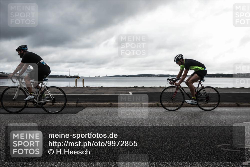16.08.2026 - KN Förde Triathlon 2026 H.Heesch http://msf.ph/oto/9972855 16.08.2026 11:12:40 Radfahren 323, 325, 395, 407, 412 meine-sportfotos.de