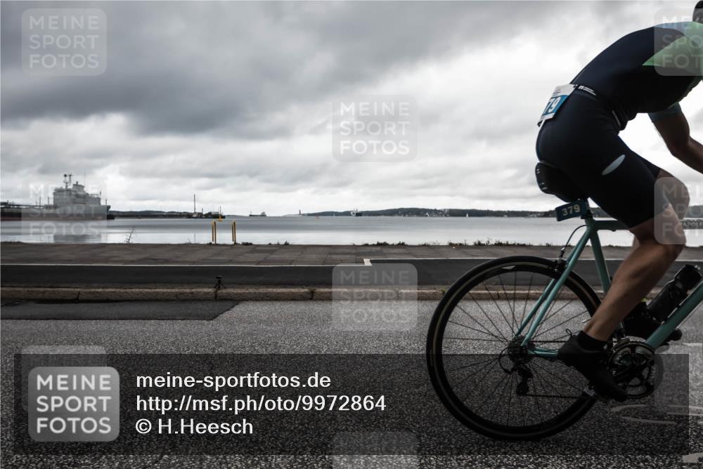 16.08.2026 - KN Förde Triathlon 2026 H.Heesch http://msf.ph/oto/9972864 16.08.2026 11:13:19 Radfahren 321, 329, 379, 385, 399 meine-sportfotos.de