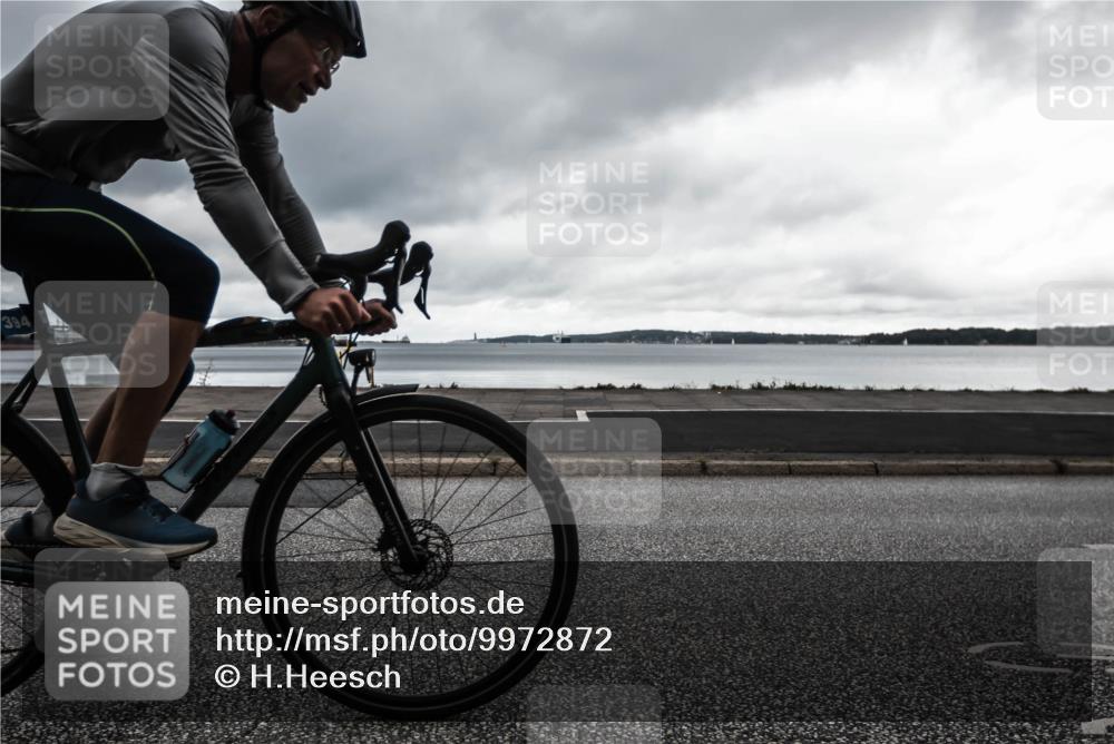16.08.2026 - KN Förde Triathlon 2026 H.Heesch http://msf.ph/oto/9972872 16.08.2026 11:13:36 Radfahren 394, 413, 421 meine-sportfotos.de