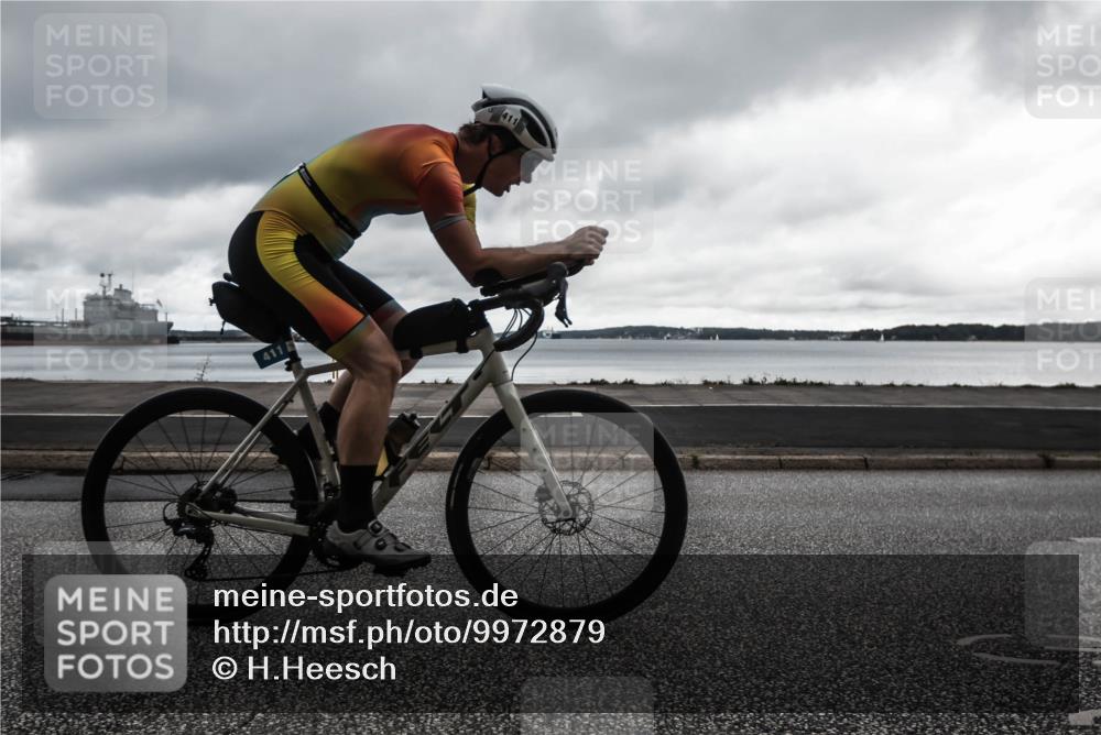 16.08.2026 - KN Förde Triathlon 2026 H.Heesch http://msf.ph/oto/9972879 16.08.2026 11:13:52 Radfahren 309, 324, 327, 336, 411 meine-sportfotos.de