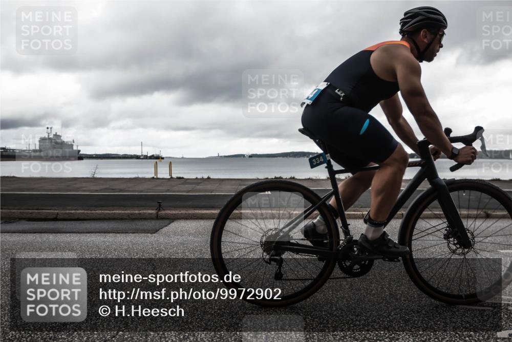 16.08.2026 - KN Förde Triathlon 2026 H.Heesch http://msf.ph/oto/9972902 16.08.2026 11:15:06 Radfahren 322, 334, 358 meine-sportfotos.de