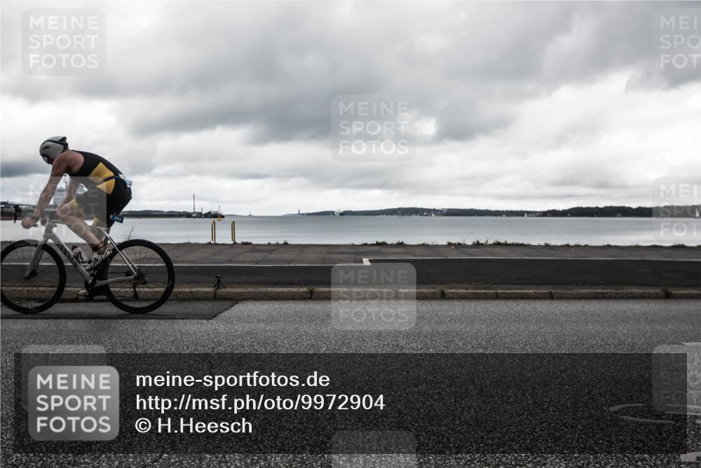 16.08.2026 - KN Förde Triathlon 2026 H.Heesch http://msf.ph/oto/9972904 16.08.2026 11:15:12 Radfahren 358, 804 meine-sportfotos.de