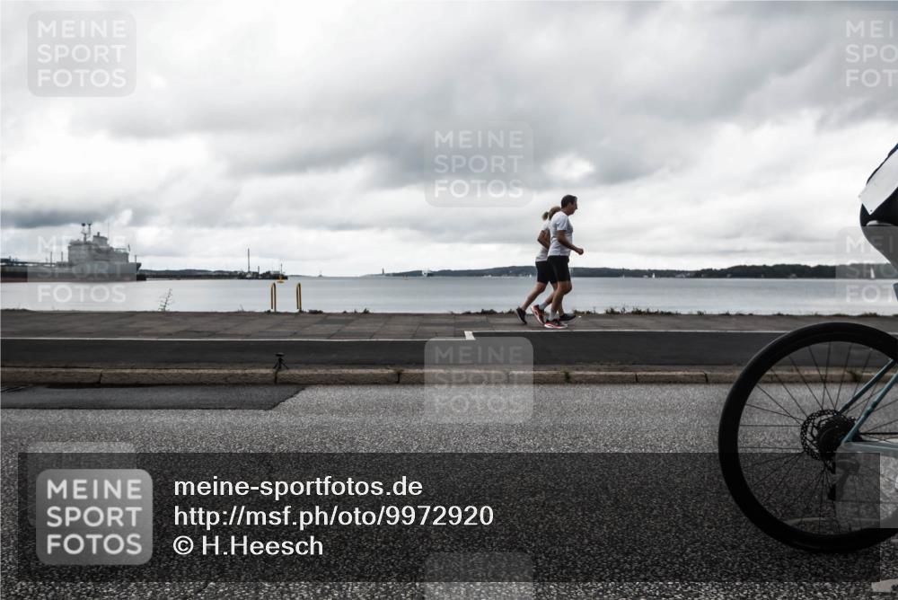 16.08.2026 - KN Förde Triathlon 2026 H.Heesch http://msf.ph/oto/9972920 16.08.2026 11:15:56 Radfahren 331, 385, 421 meine-sportfotos.de