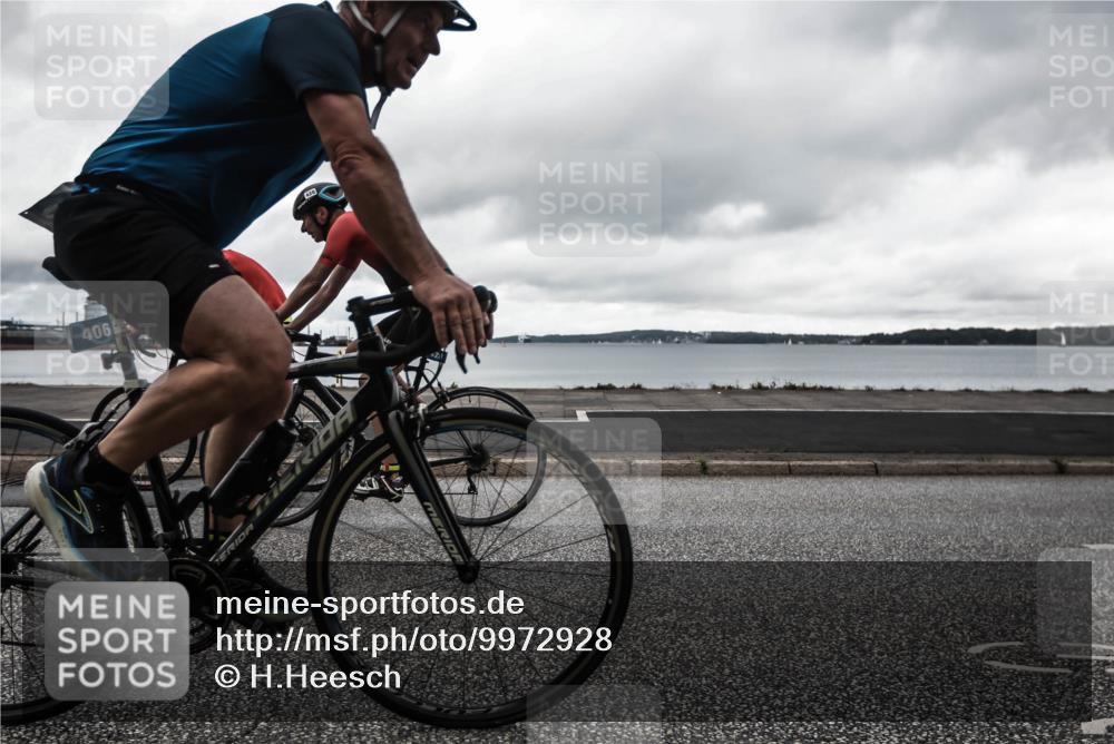 16.08.2026 - KN Förde Triathlon 2026 H.Heesch http://msf.ph/oto/9972928 16.08.2026 11:16:27 Radfahren 360, 406, 413, 801 meine-sportfotos.de