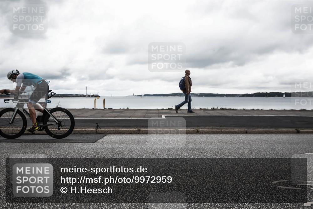 16.08.2026 - KN Förde Triathlon 2026 H.Heesch http://msf.ph/oto/9972959 16.08.2026 11:17:49 Radfahren 306, 317, 330, 367, 396, 803 meine-sportfotos.de