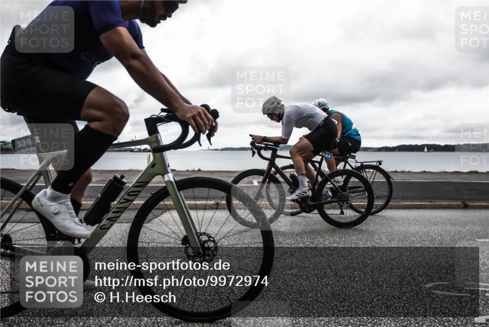 16.08.2026 - KN Förde Triathlon 2026 H.Heesch http://msf.ph/oto/9972974 16.08.2026 11:18:43 Radfahren 338, 339, 353, 429 meine-sportfotos.de