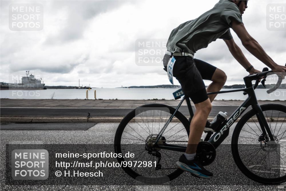 16.08.2026 - KN Förde Triathlon 2026 H.Heesch http://msf.ph/oto/9972981 16.08.2026 11:18:58 Radfahren 310, 312, 352, 384, 425 meine-sportfotos.de