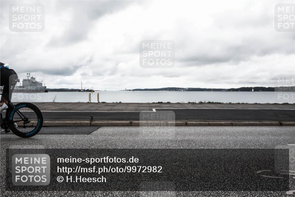 16.08.2026 - KN Förde Triathlon 2026 H.Heesch http://msf.ph/oto/9972982 16.08.2026 11:19:02 Radfahren 312, 352, 438 meine-sportfotos.de