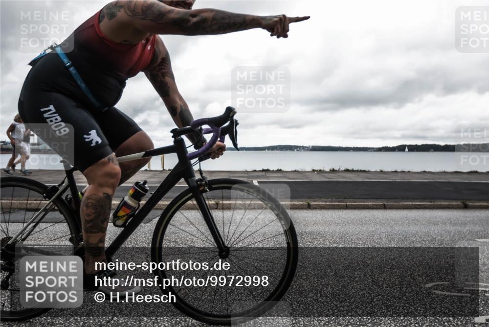 16.08.2026 - KN Förde Triathlon 2026 H.Heesch http://msf.ph/oto/9972998 16.08.2026 11:19:32 Radfahren 323, 346, 427 meine-sportfotos.de
