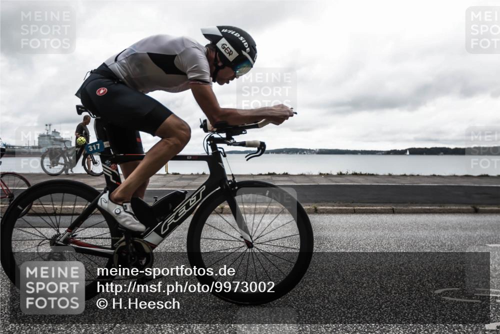 16.08.2026 - KN Förde Triathlon 2026 H.Heesch http://msf.ph/oto/9973002 16.08.2026 11:19:53 Radfahren 317, 318, 340, 349, 371, 382, 383, 435 meine-sportfotos.de