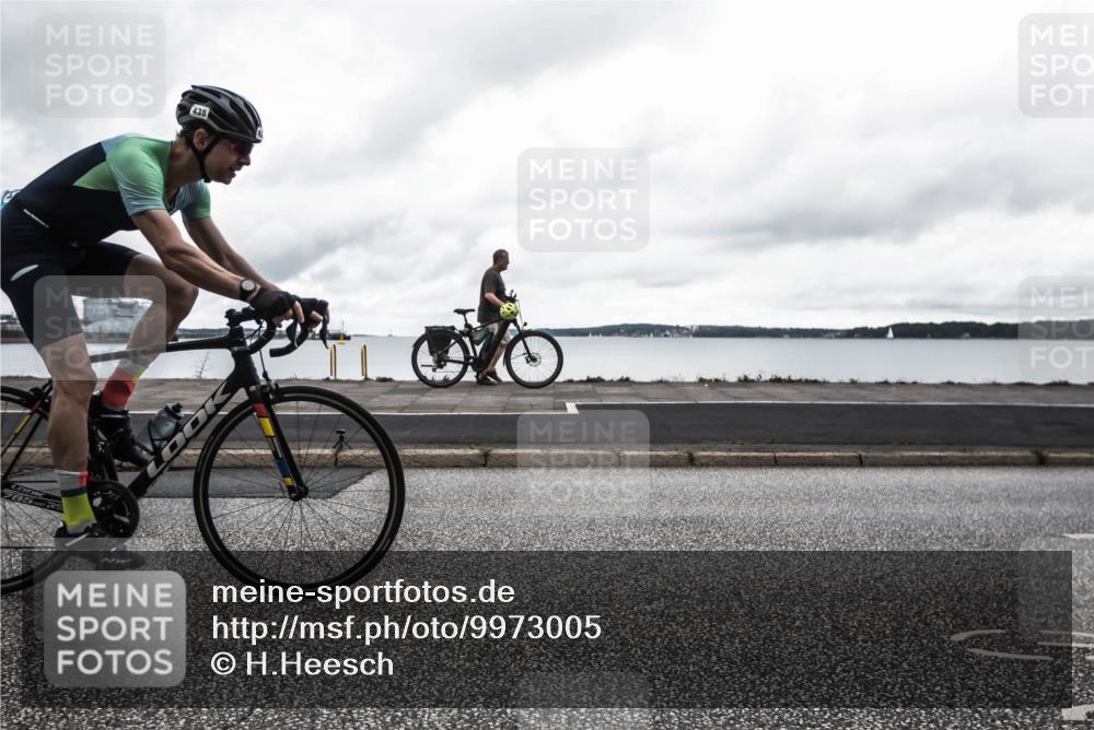 16.08.2026 - KN Förde Triathlon 2026 H.Heesch http://msf.ph/oto/9973005 16.08.2026 11:19:55 Radfahren 318, 349, 382, 383, 389, 435 meine-sportfotos.de