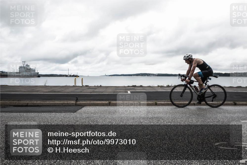 16.08.2026 - KN Förde Triathlon 2026 H.Heesch http://msf.ph/oto/9973010 16.08.2026 11:20:04 Radfahren 314, 315, 321, 329, 368, 369, 390, 417, 439 meine-sportfotos.de