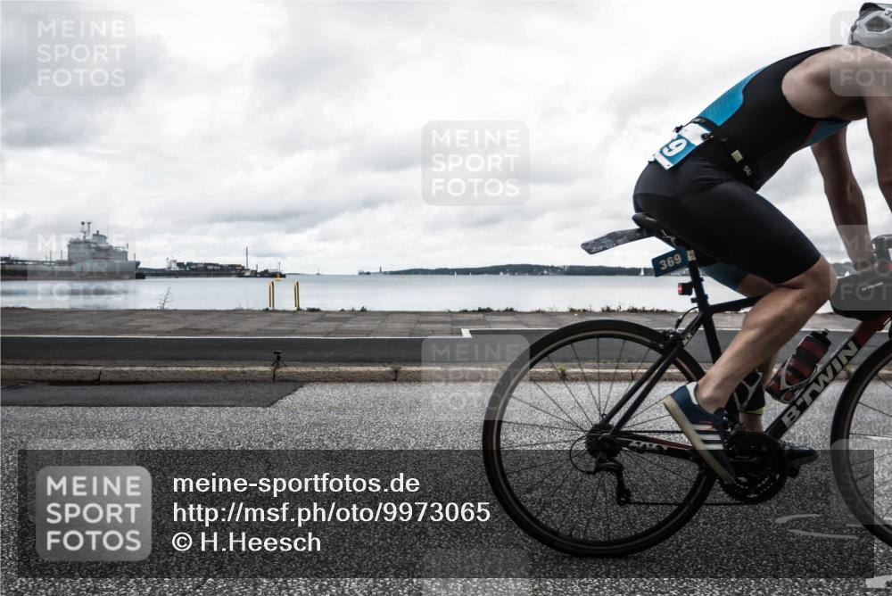16.08.2026 - KN Förde Triathlon 2026 H.Heesch http://msf.ph/oto/9973065 16.08.2026 11:22:33 Radfahren 307, 325, 336, 368, 369, 389, 415 meine-sportfotos.de