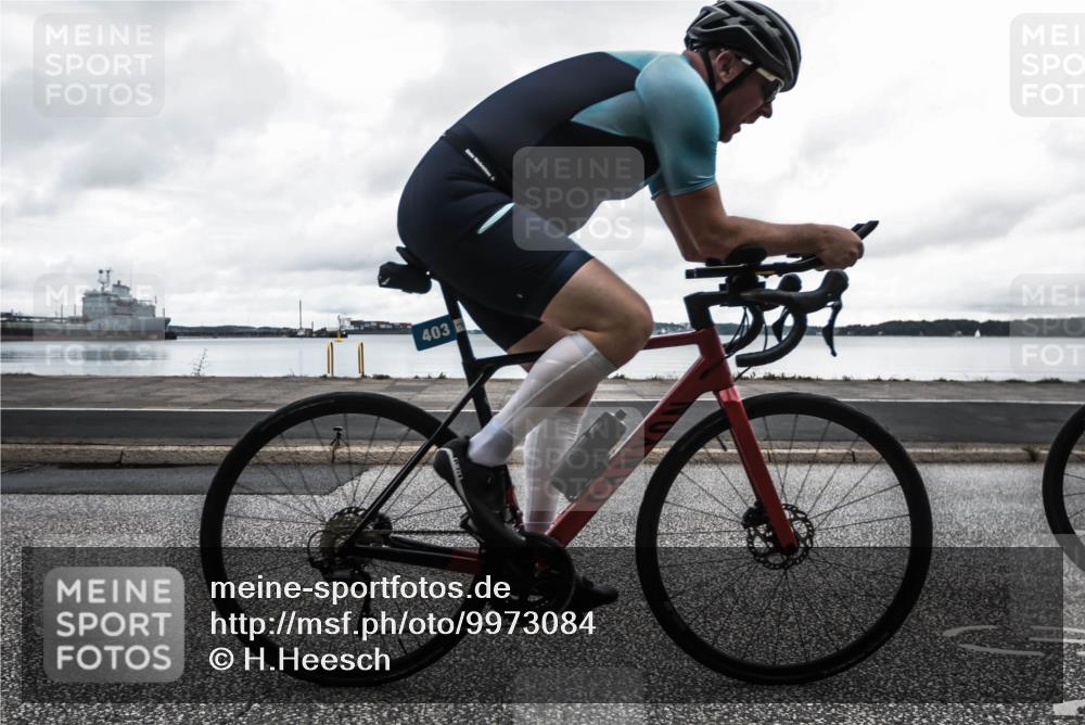 16.08.2026 - KN Förde Triathlon 2026 H.Heesch http://msf.ph/oto/9973084 16.08.2026 11:23:18 Radfahren 386, 403, 411, 430 meine-sportfotos.de