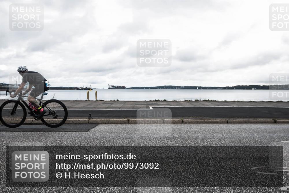 16.08.2026 - KN Förde Triathlon 2026 H.Heesch http://msf.ph/oto/9973092 16.08.2026 11:23:46 Radfahren 385, 407 meine-sportfotos.de