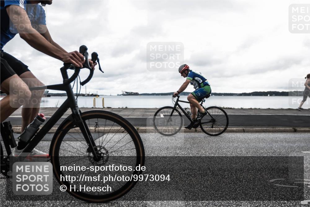 16.08.2026 - KN Förde Triathlon 2026 H.Heesch http://msf.ph/oto/9973094 16.08.2026 11:23:55 Radfahren 304, 374, 392, 422 meine-sportfotos.de