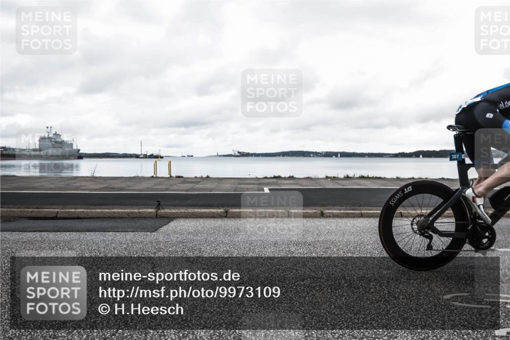 16.08.2026 - KN Förde Triathlon 2026 H.Heesch http://msf.ph/oto/9973109 16.08.2026 11:24:35 Radfahren 343, 359, 401, 436, 804 meine-sportfotos.de
