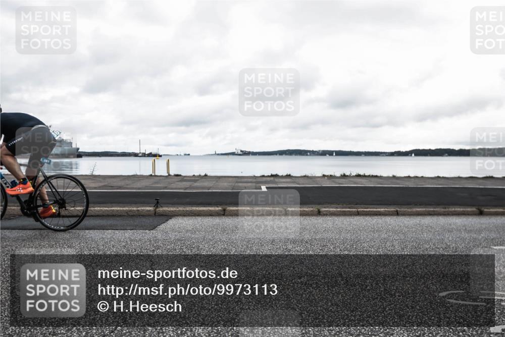 16.08.2026 - KN Förde Triathlon 2026 H.Heesch http://msf.ph/oto/9973113 16.08.2026 11:24:44 Radfahren 345, 361, 400 meine-sportfotos.de