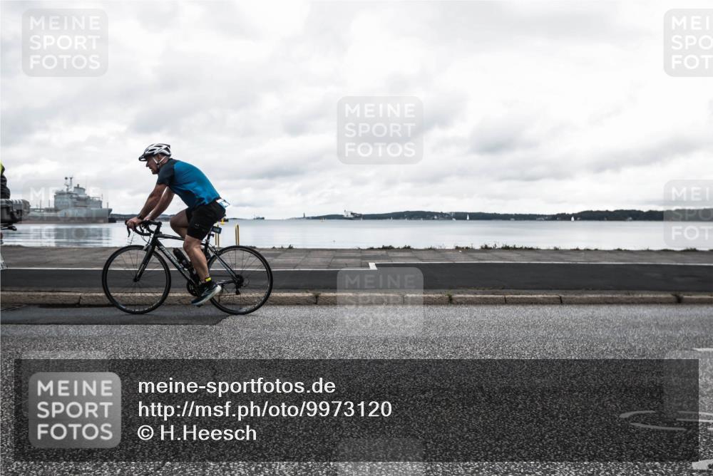 16.08.2026 - KN Förde Triathlon 2026 H.Heesch http://msf.ph/oto/9973120 16.08.2026 11:25:03 Radfahren 331, 341, 408, 409, 426 meine-sportfotos.de