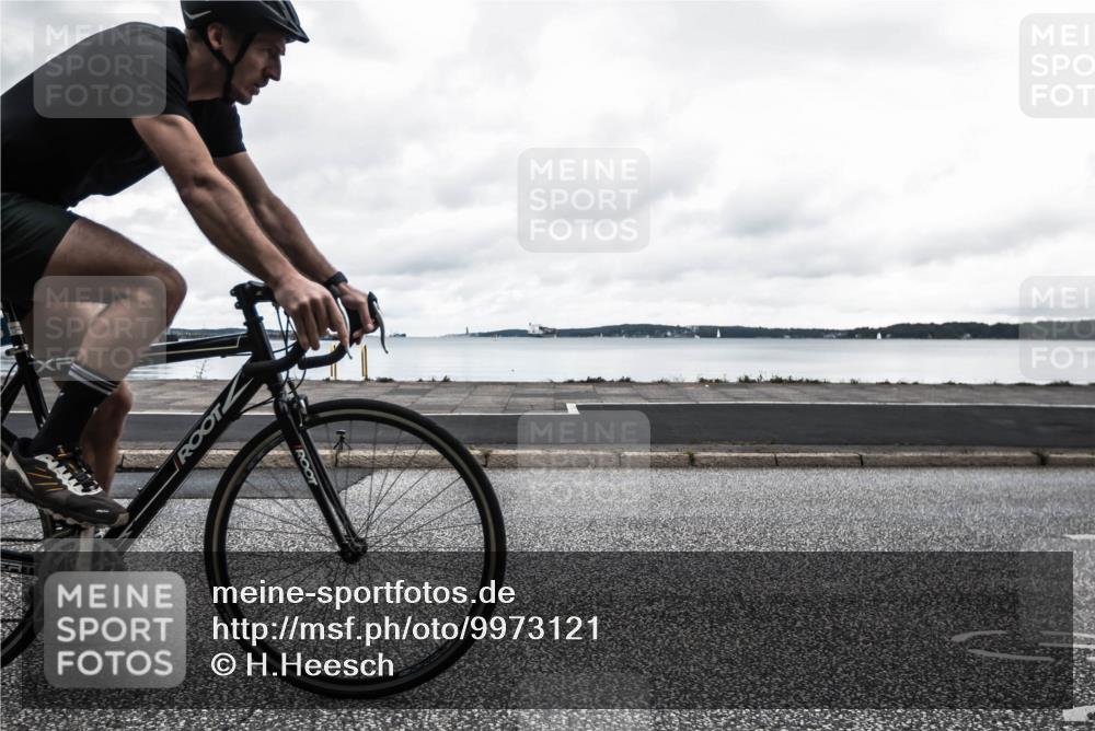 16.08.2026 - KN Förde Triathlon 2026 H.Heesch http://msf.ph/oto/9973121 16.08.2026 11:25:03 Radfahren 331, 341, 408, 409, 426 meine-sportfotos.de