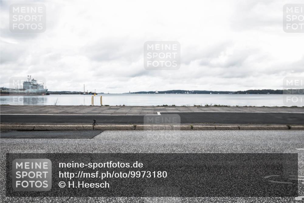 16.08.2026 - KN Förde Triathlon 2026 H.Heesch http://msf.ph/oto/9973180 16.08.2026 11:27:03 Radfahren 343, 345, 361, 371, 382, 383, 412, 435 meine-sportfotos.de