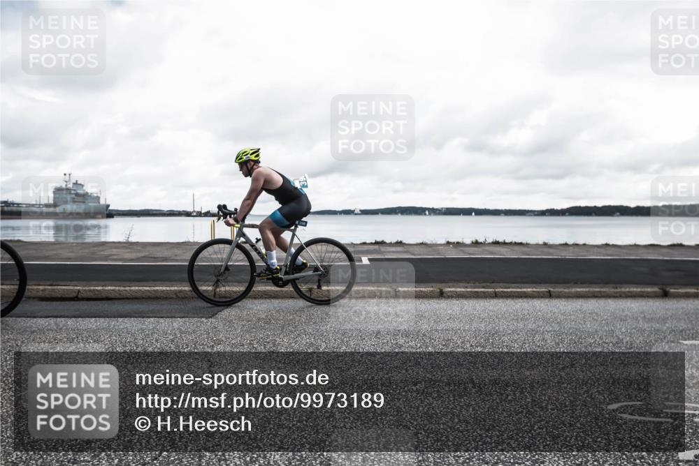 16.08.2026 - KN Förde Triathlon 2026 H.Heesch http://msf.ph/oto/9973189 16.08.2026 11:27:24 Radfahren 346, 396, 437 meine-sportfotos.de
