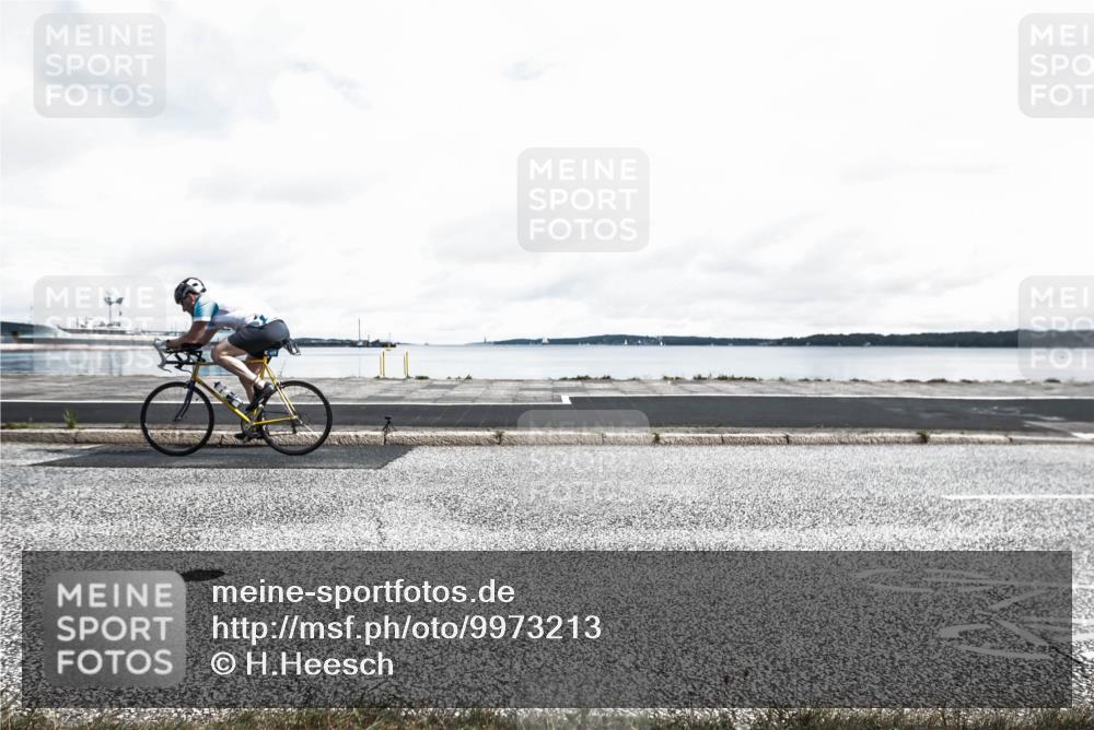 16.08.2026 - KN Förde Triathlon 2026 H.Heesch http://msf.ph/oto/9973213 16.08.2026 11:28:24 Radfahren 353, 402, 413 meine-sportfotos.de