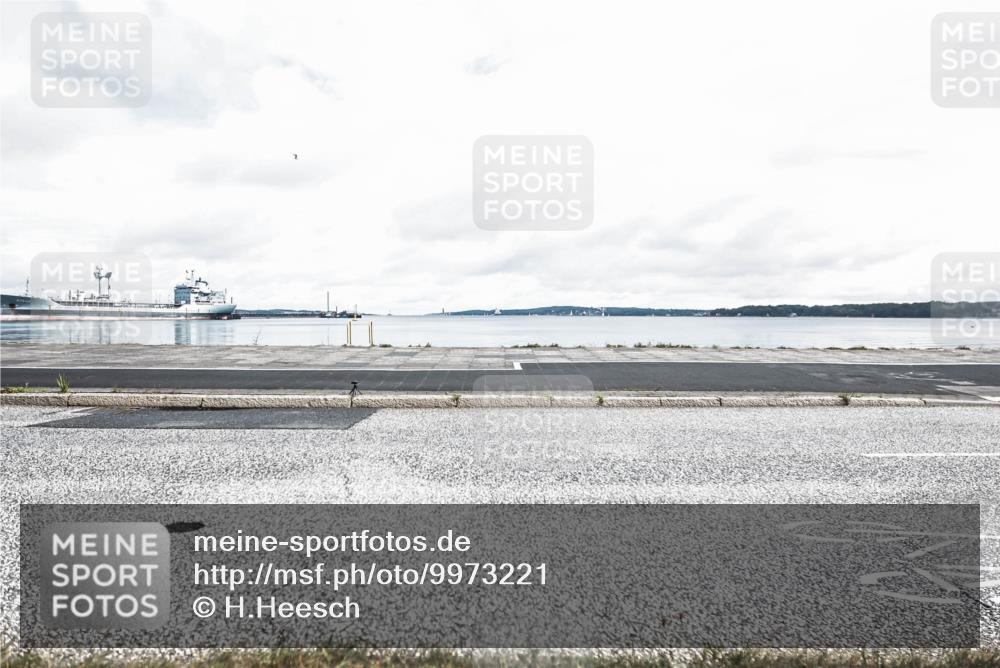 16.08.2026 - KN Förde Triathlon 2026 H.Heesch http://msf.ph/oto/9973221 16.08.2026 11:28:27 Radfahren 353, 402, 413 meine-sportfotos.de