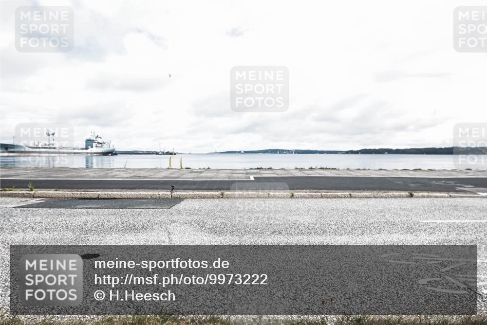 16.08.2026 - KN Förde Triathlon 2026 H.Heesch http://msf.ph/oto/9973222 16.08.2026 11:28:28 Radfahren 353, 402 meine-sportfotos.de