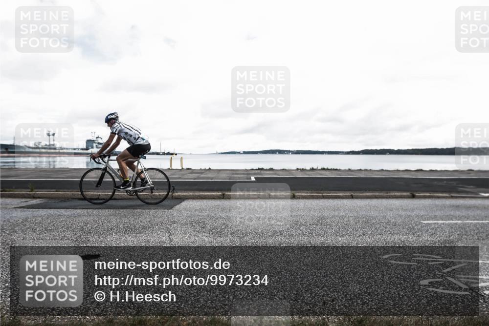 16.08.2026 - KN Förde Triathlon 2026 H.Heesch http://msf.ph/oto/9973234 16.08.2026 11:28:49 Radfahren 351, 801 meine-sportfotos.de