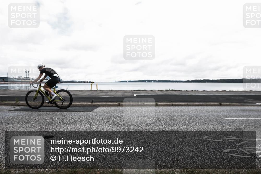 16.08.2026 - KN Förde Triathlon 2026 H.Heesch http://msf.ph/oto/9973242 16.08.2026 11:29:14 Radfahren 338, 377, 381, 383 meine-sportfotos.de