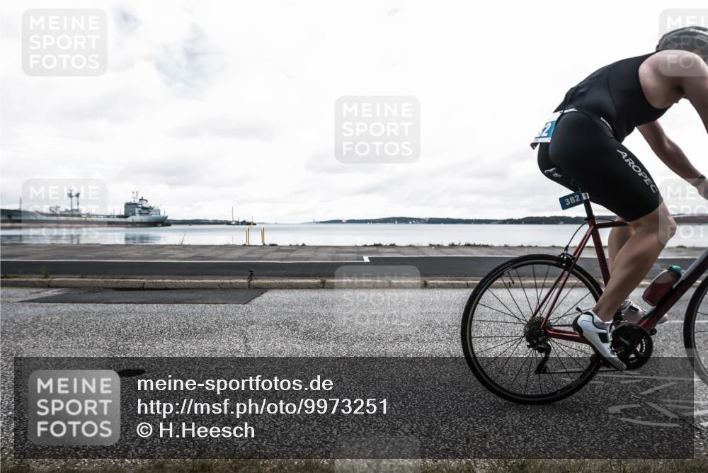 16.08.2026 - KN Förde Triathlon 2026 H.Heesch http://msf.ph/oto/9973251 16.08.2026 11:29:28 Radfahren 324, 337, 347, 352, 371, 373, 378, 382 meine-sportfotos.de