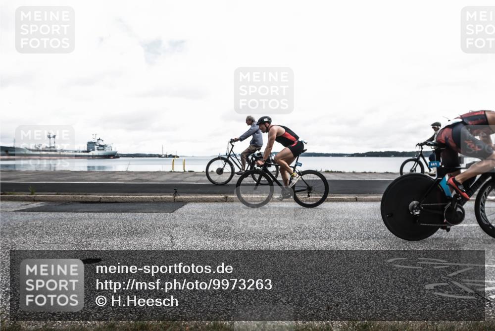 16.08.2026 - KN Förde Triathlon 2026 H.Heesch http://msf.ph/oto/9973263 16.08.2026 11:29:59 Radfahren 390, 417 meine-sportfotos.de
