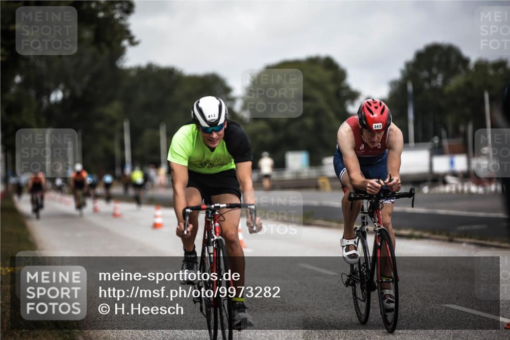 16.08.2026 - KN Förde Triathlon 2026 H.Heesch http://msf.ph/oto/9973282 16.08.2026 11:27:00 Radfahren 343, 359, 361, 383, 412, 804 meine-sportfotos.de